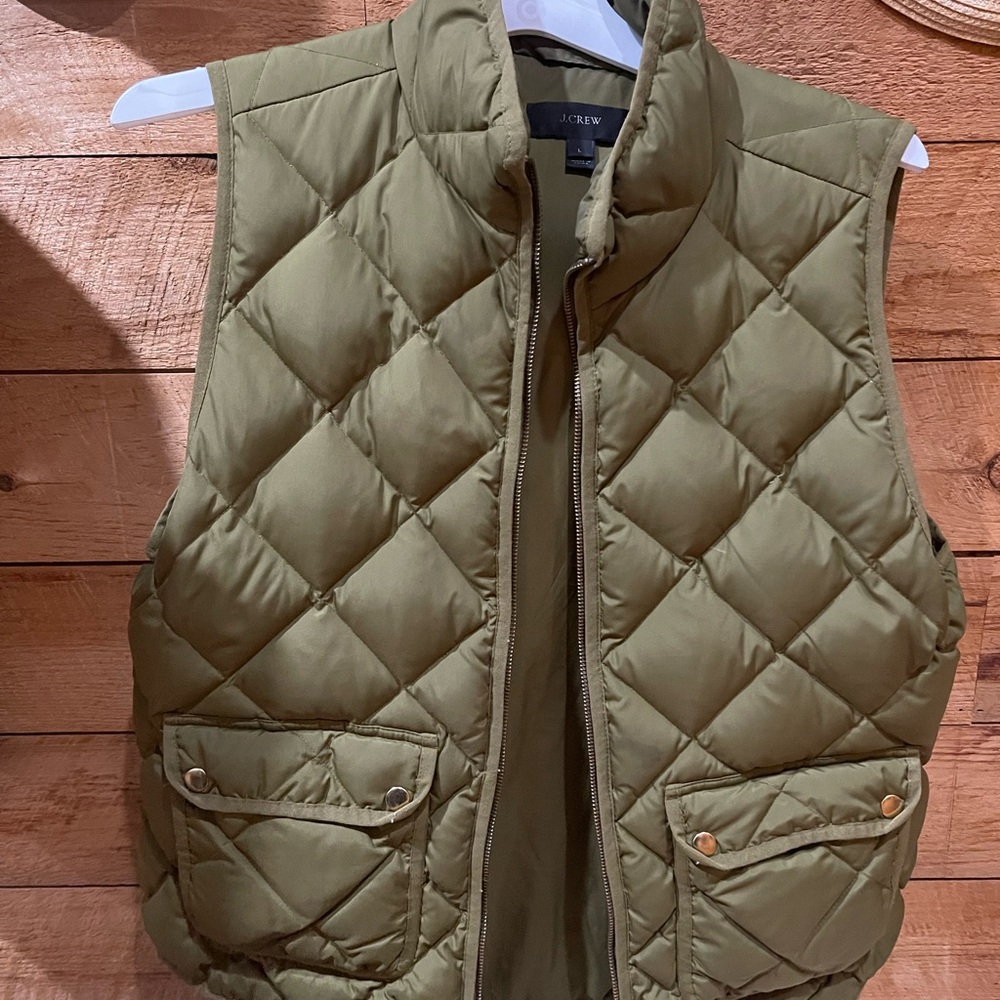 JCrew Puffer Vest Large